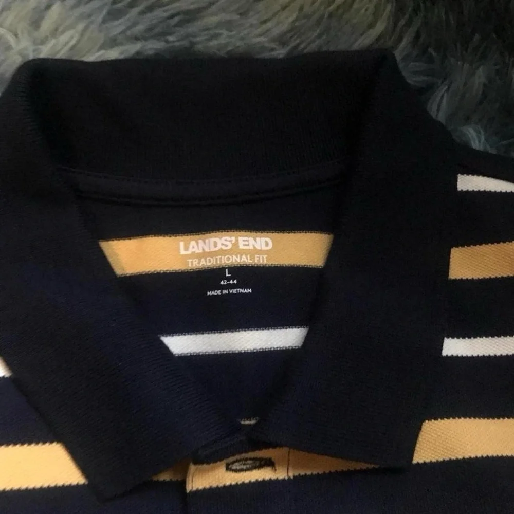 Lands' End - Picture 2 of 2